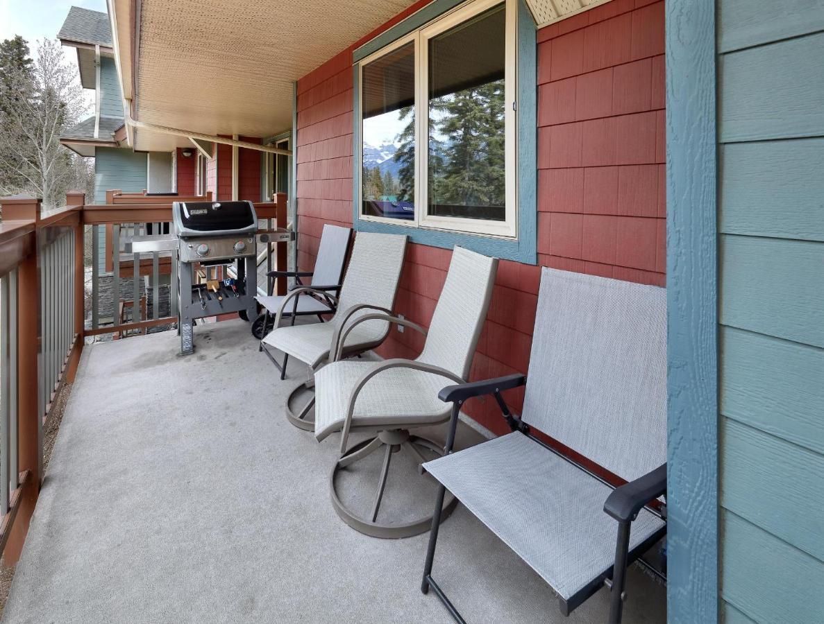 Grizzly Lodge Canmore Kültér fotó