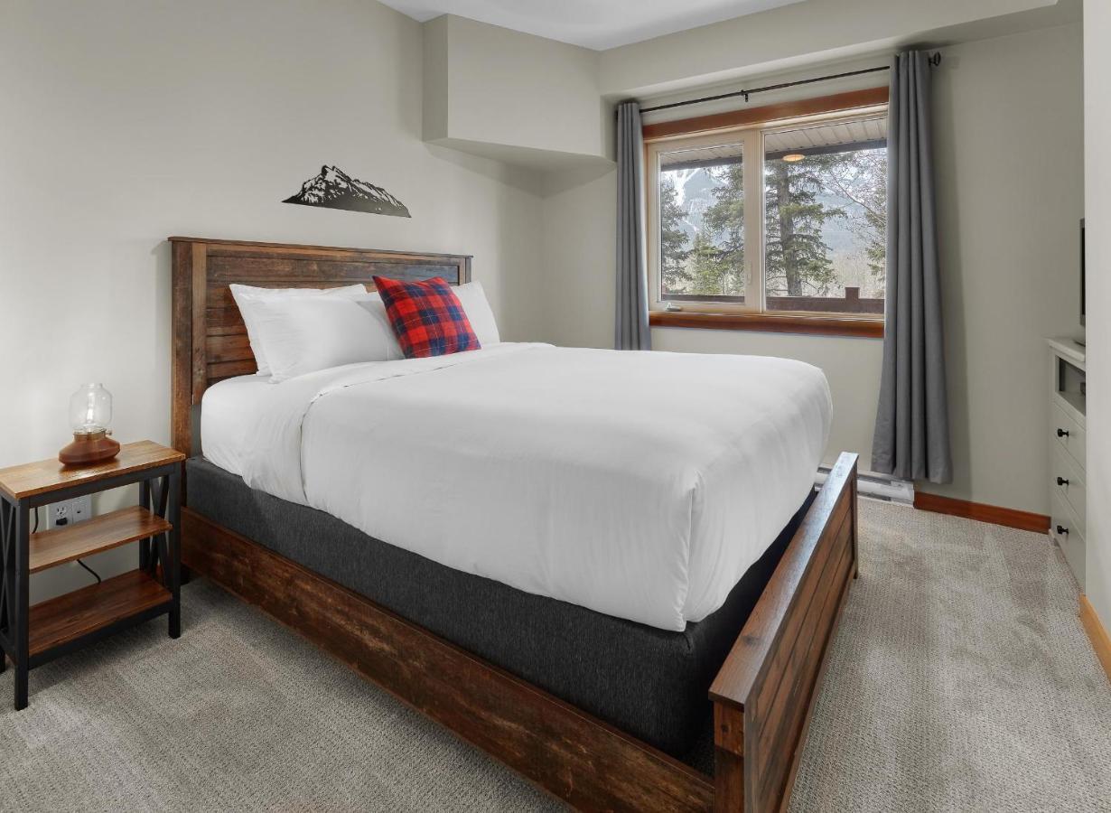 Grizzly Lodge Canmore Kültér fotó