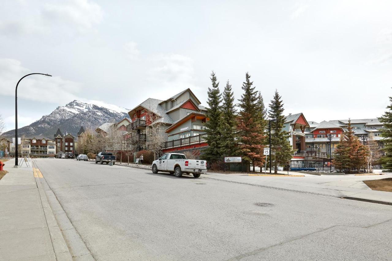 Grizzly Lodge Canmore Kültér fotó